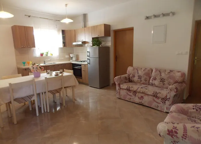 Nyaraló House Andro *